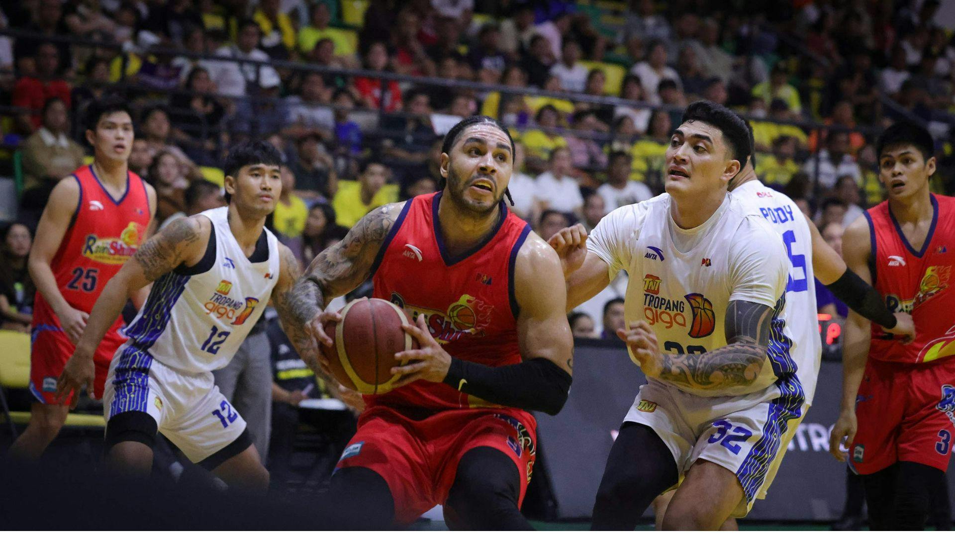 Fuller makes presence felt as Rain or Shine seizes much-needed Game 3 win vs TNT in semis